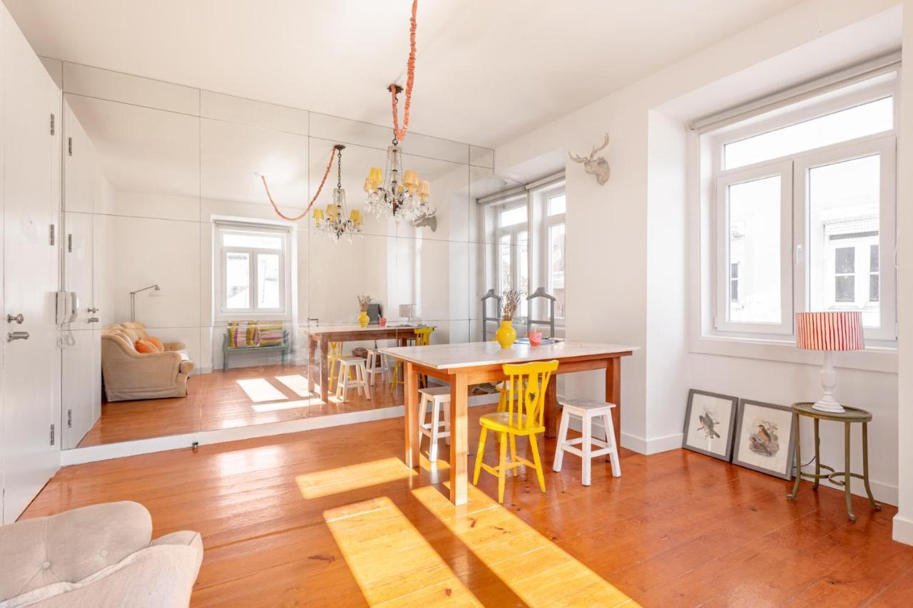 Joivy Chic 2Br Apt In Bairro Alto, 2Mins To Sao Pedro De Alcantara Viewpoint Lisbona Esterno foto