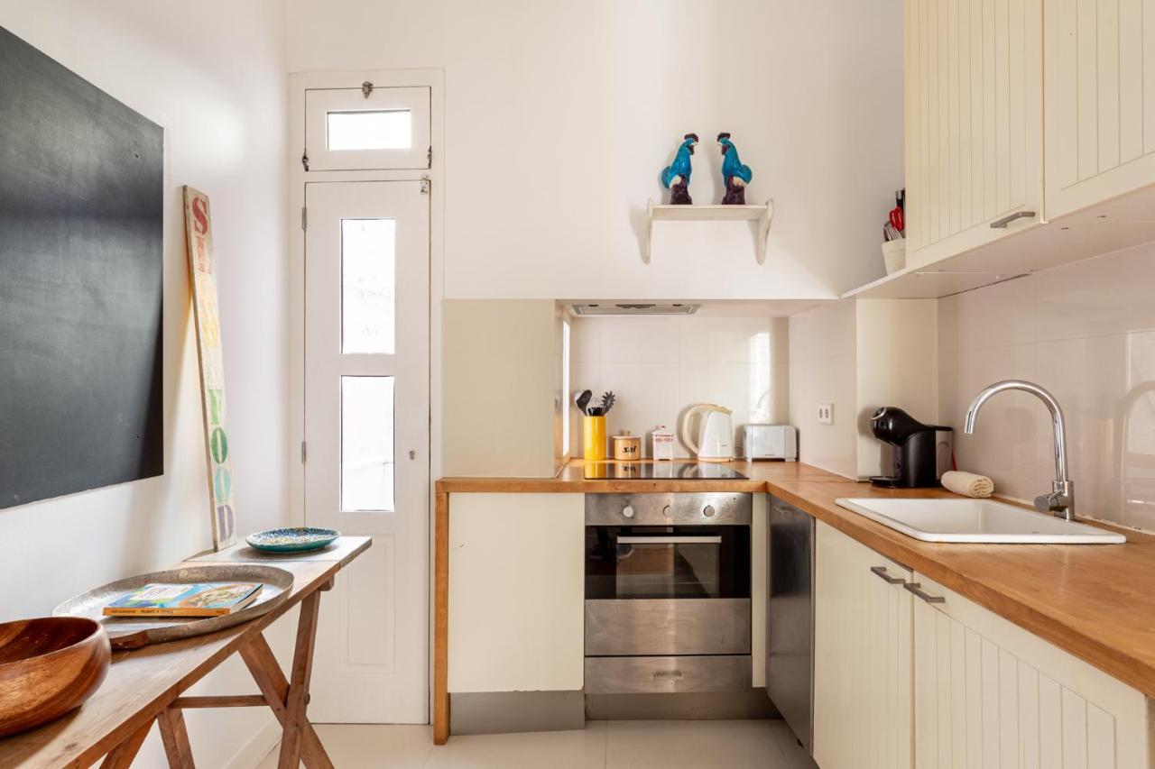Joivy Chic 2Br Apt In Bairro Alto, 2Mins To Sao Pedro De Alcantara Viewpoint Lisbona Esterno foto